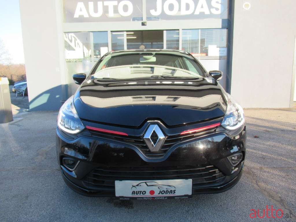 2017' Renault Clio photo #1