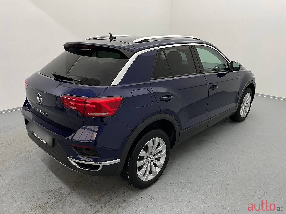 2018' Volkswagen T-Roc photo #5