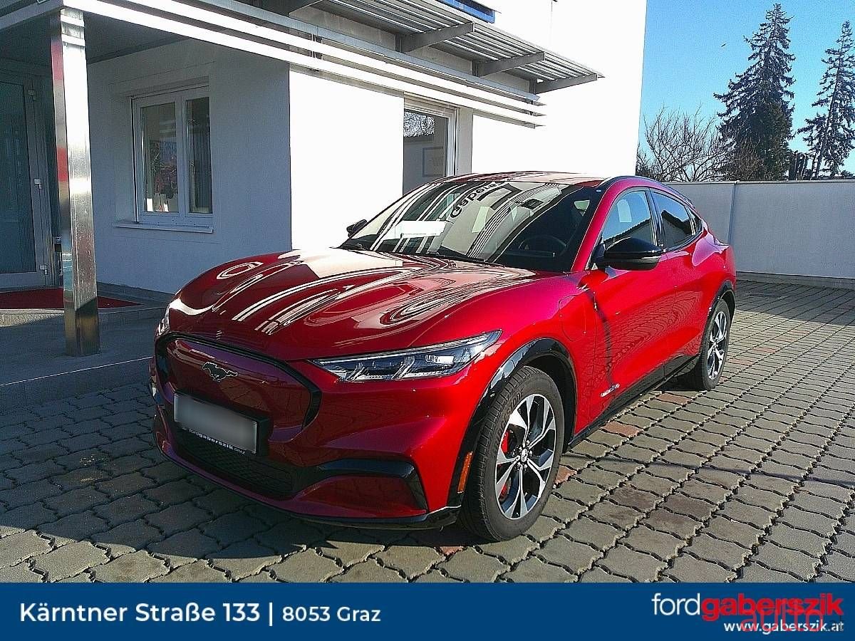 2021' Ford Mustang Mach-E photo #1