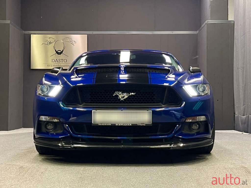 2016' Ford Mustang photo #1