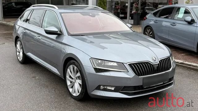 2017' Skoda Superb photo #1