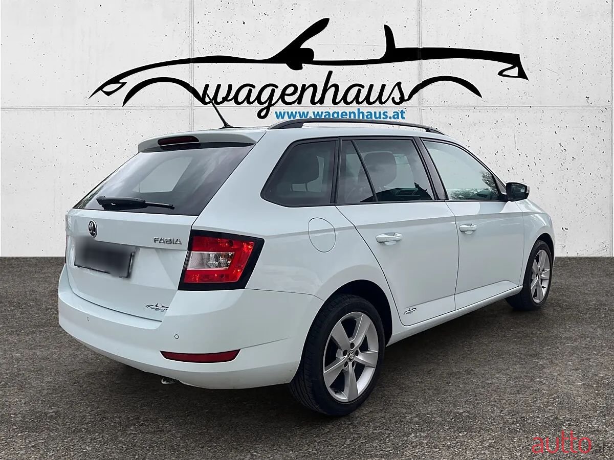 2019' Skoda Fabia photo #3