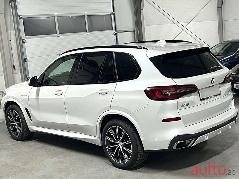 2020' BMW X5 photo #5