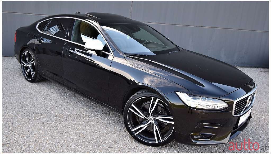 2018' Volvo S90 photo #2