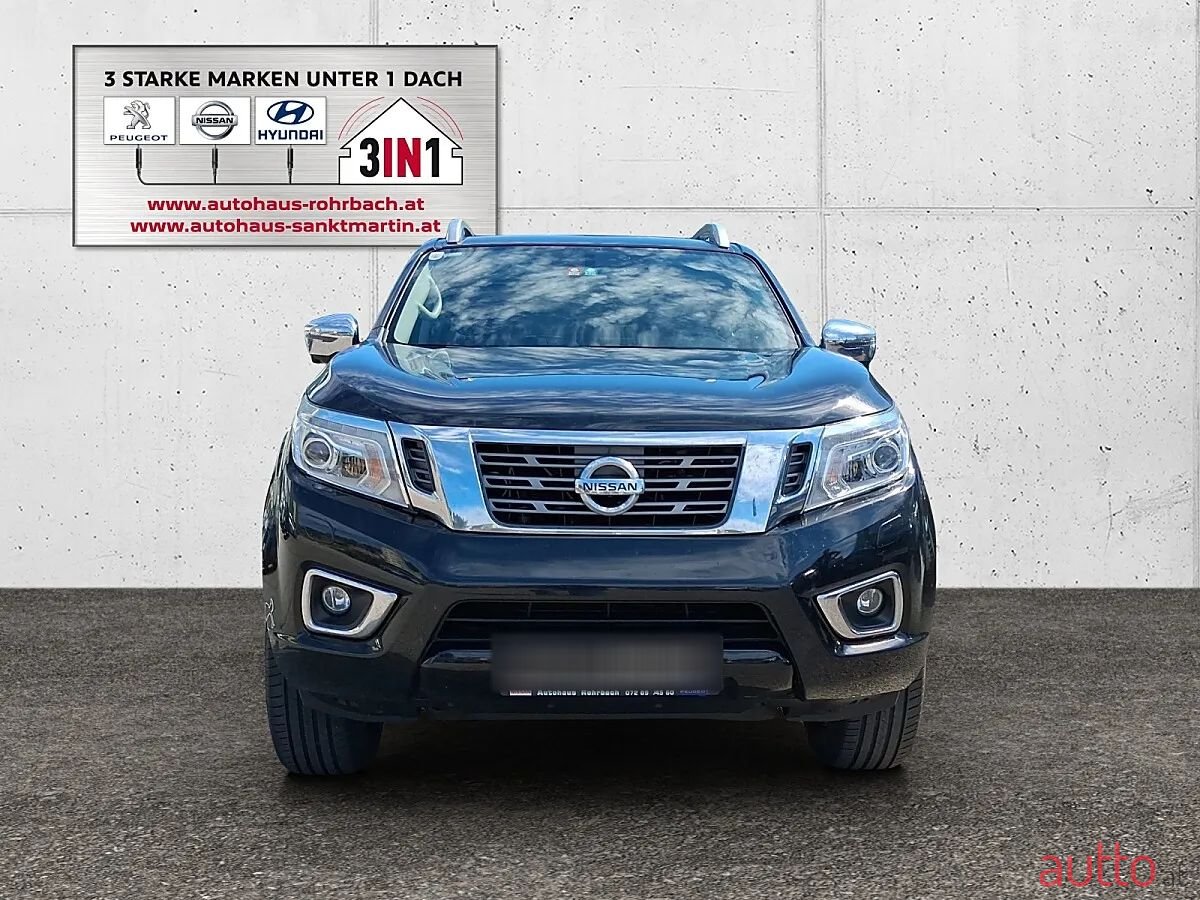 2020' Nissan Navara photo #3