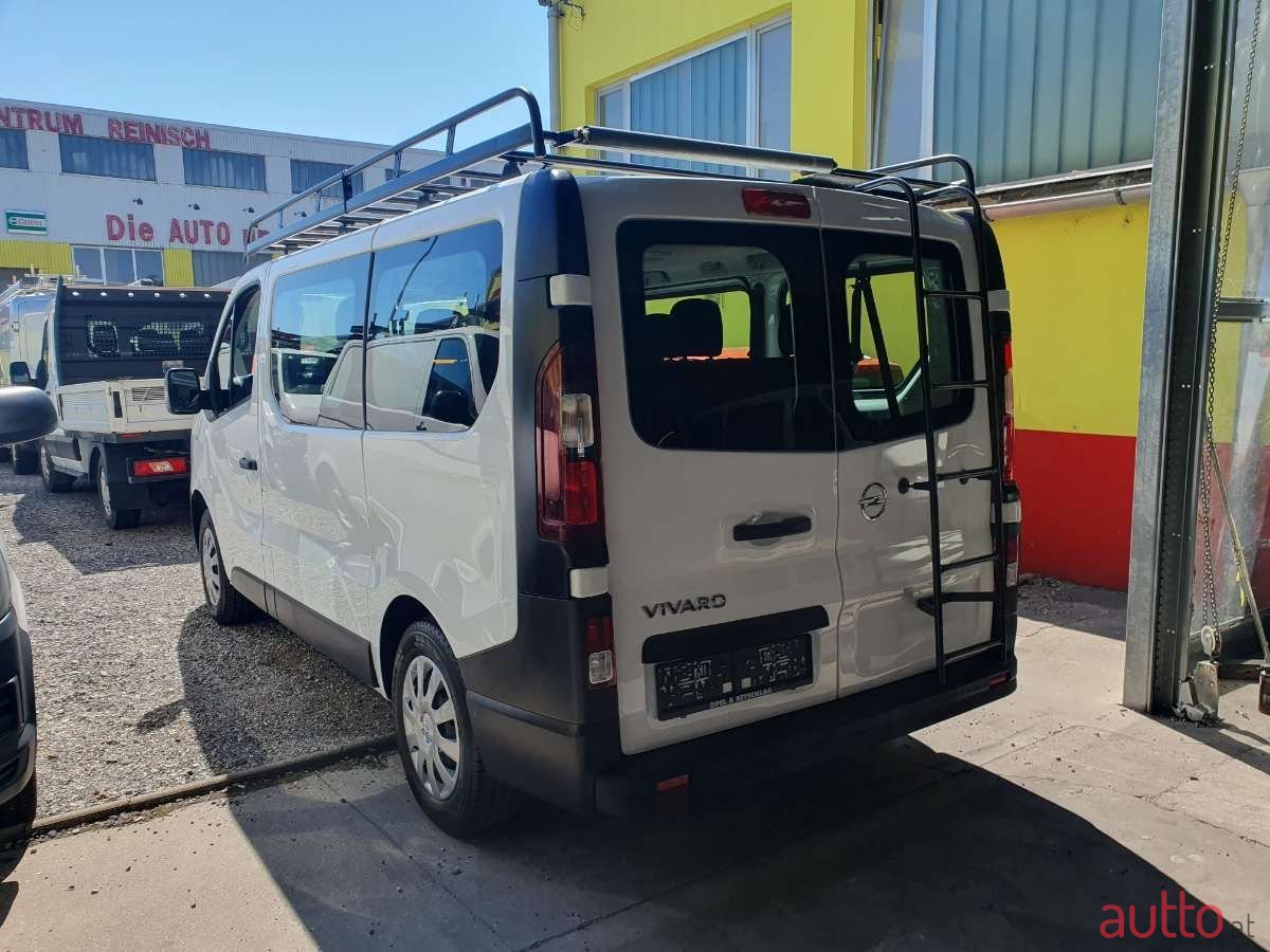 2019' Opel Vivaro photo #3