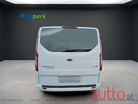 2023' Ford Tourneo photo #4