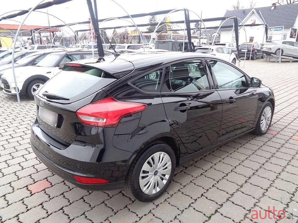 2018' Ford Focus photo #5