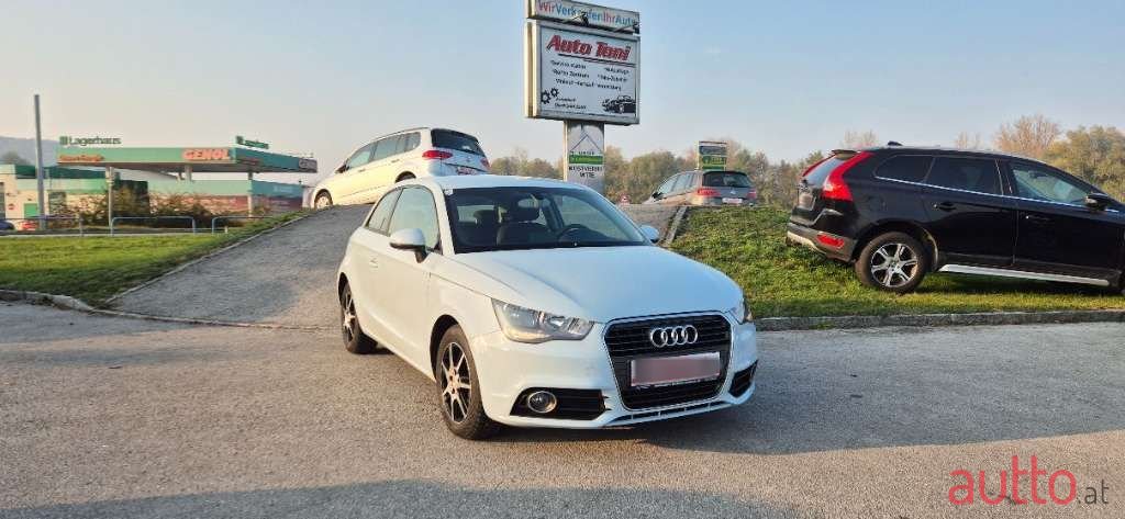 2010' Audi A1 photo #2