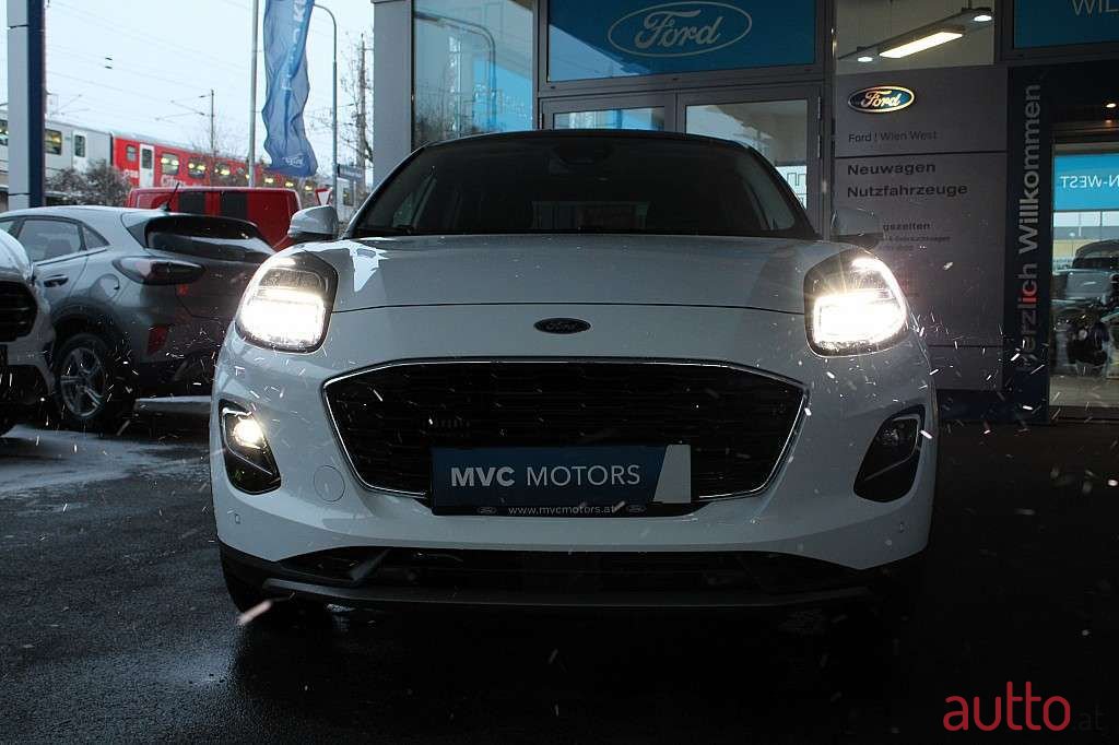 2022' Ford Puma photo #2