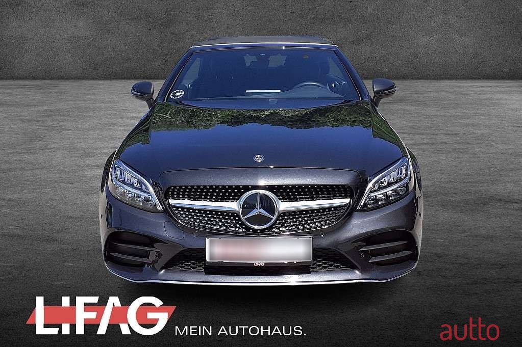 2021' Mercedes-Benz C-Klasse photo #3