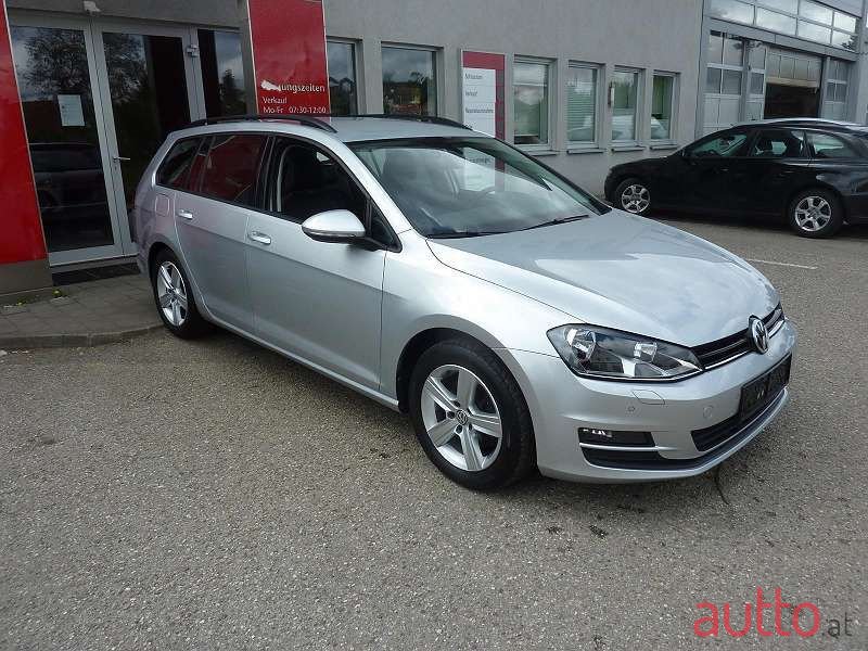 2016' Volkswagen Golf photo #4