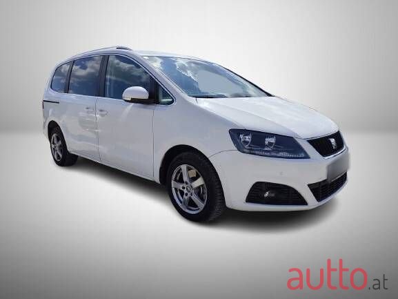 2011' SEAT Alhambra photo #2