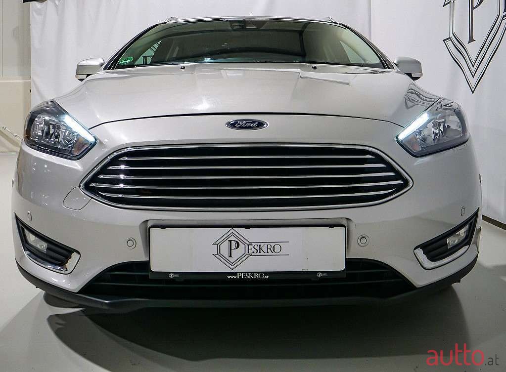 2015' Ford Focus photo #4