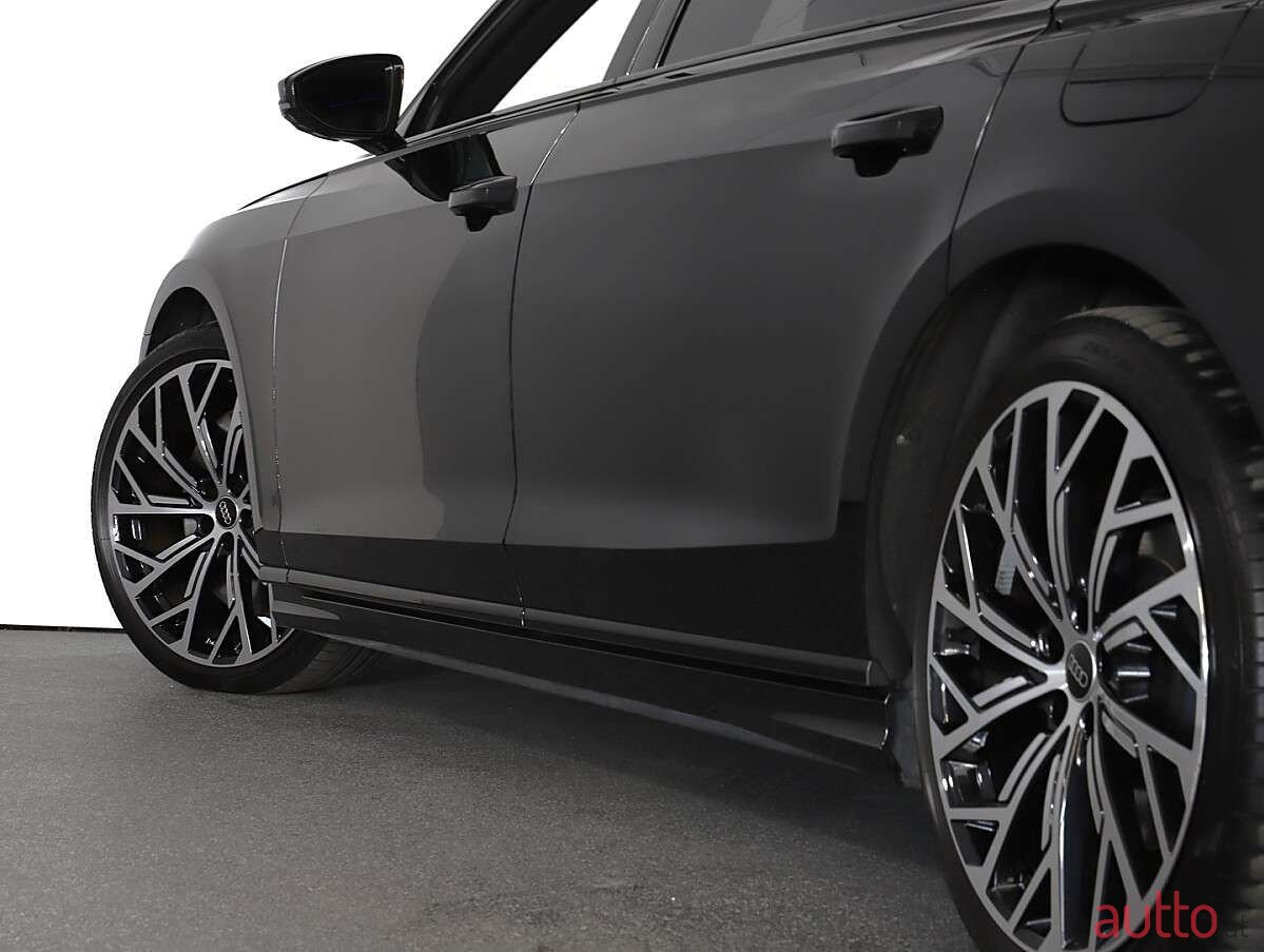 2024' Audi A8 photo #3