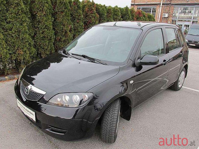 2007' Mazda Mazda2 photo #1
