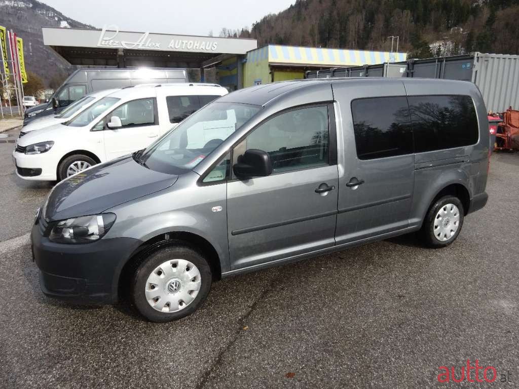 2012' Volkswagen Caddy photo #2