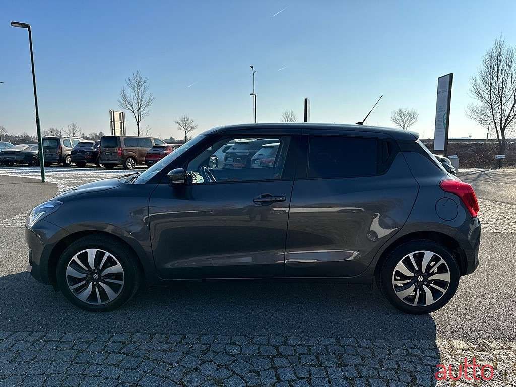 2018' Suzuki Swift photo #3