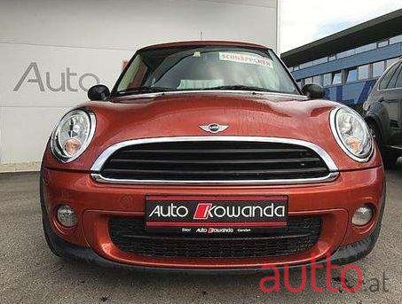 2011' MINI Mini photo #4