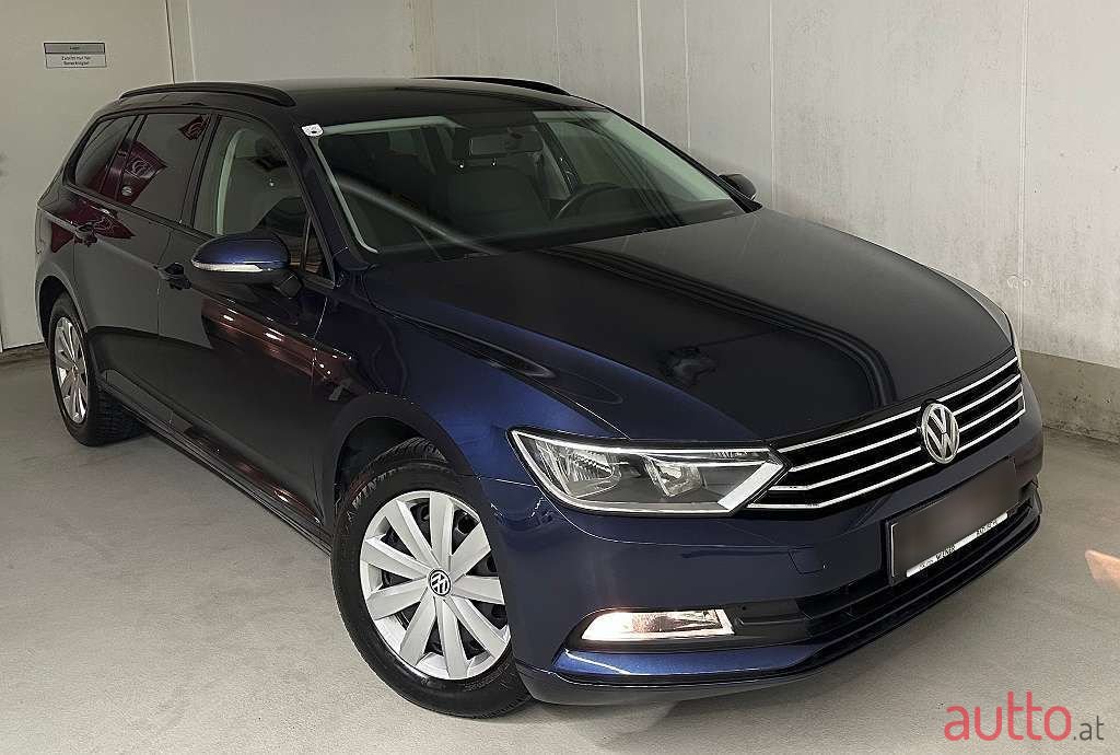 2016' Volkswagen Passat photo #1