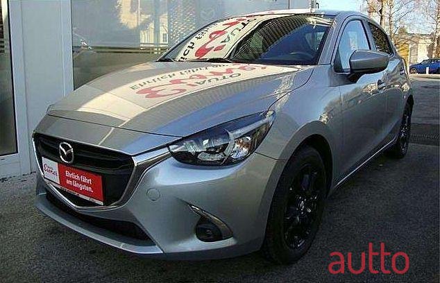 2018' Mazda Mazda2 photo #1