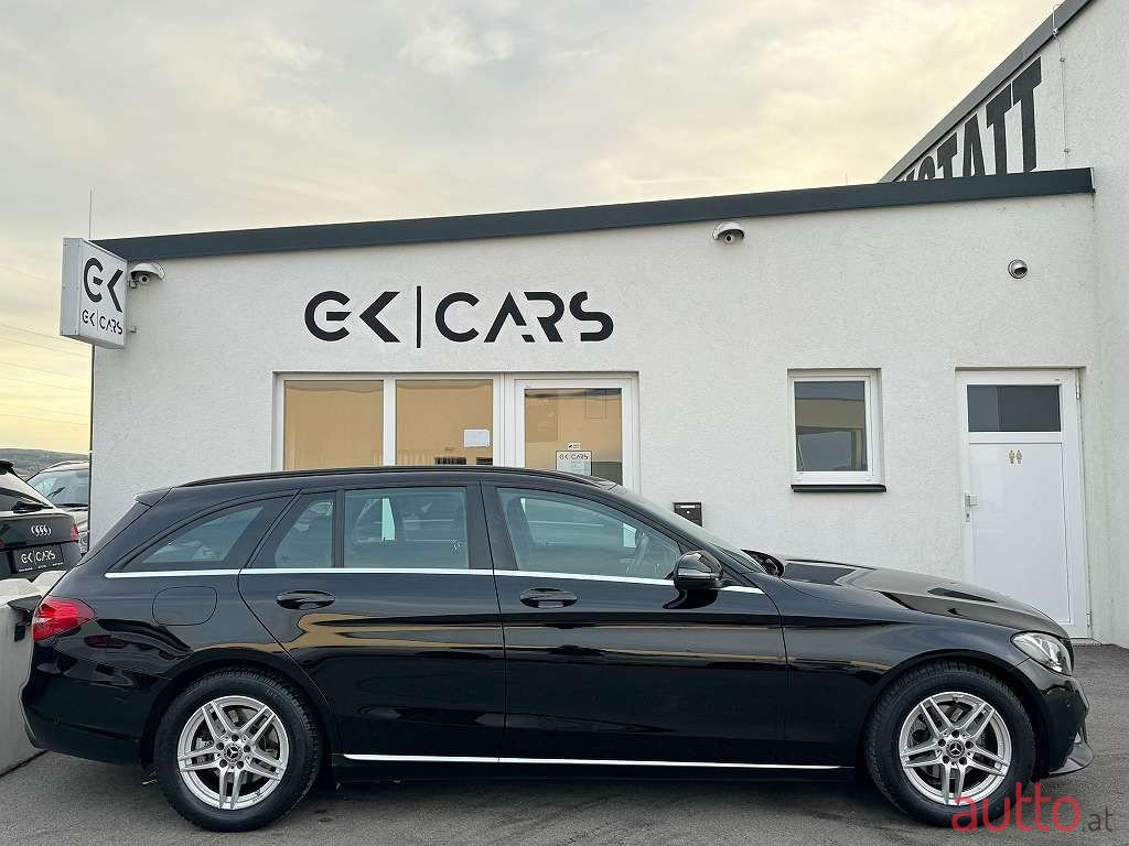 2018' Mercedes-Benz C-Klasse photo #5