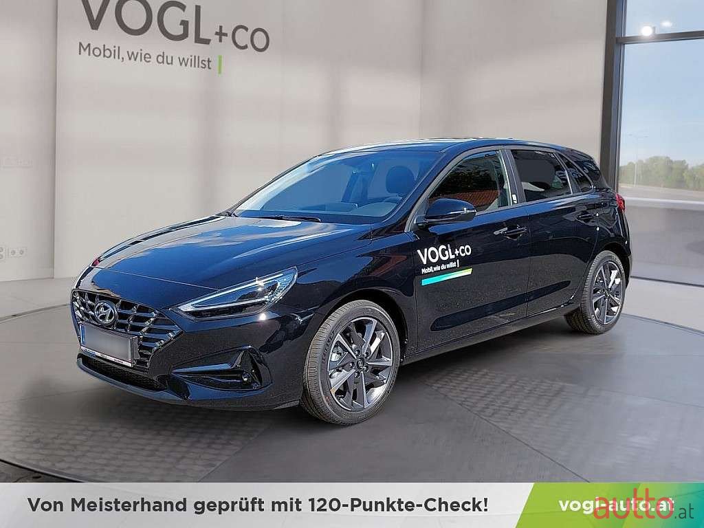 2022' Hyundai i30 photo #1