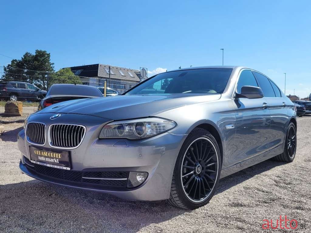 2010' BMW 5Er-Reihe photo #2