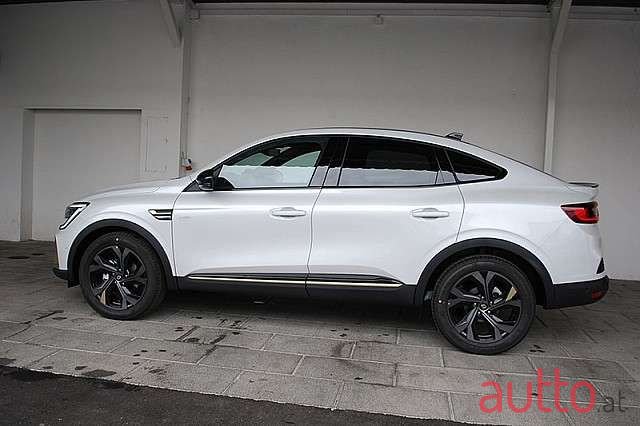 2022' Renault Arkana photo #4
