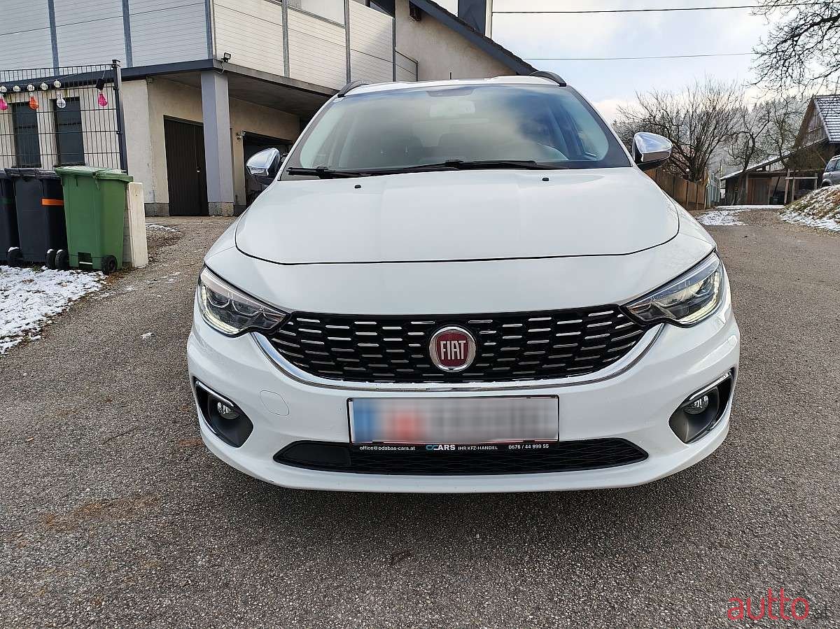 2020' Fiat Tipo photo #2