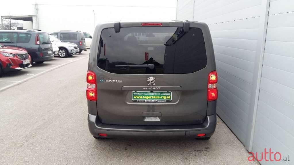 2022' Peugeot Traveller photo #6