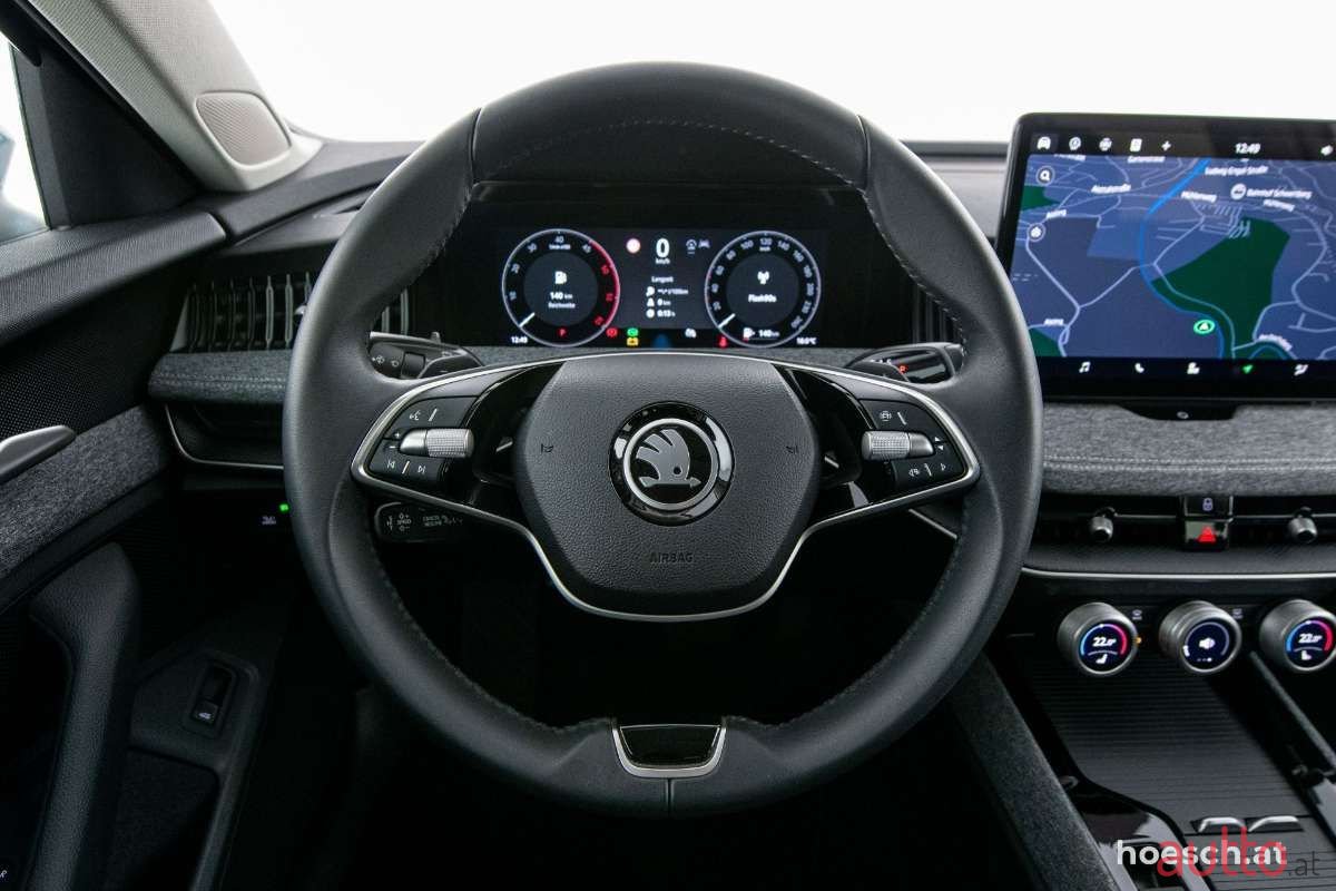 2024' Skoda Superb photo #6