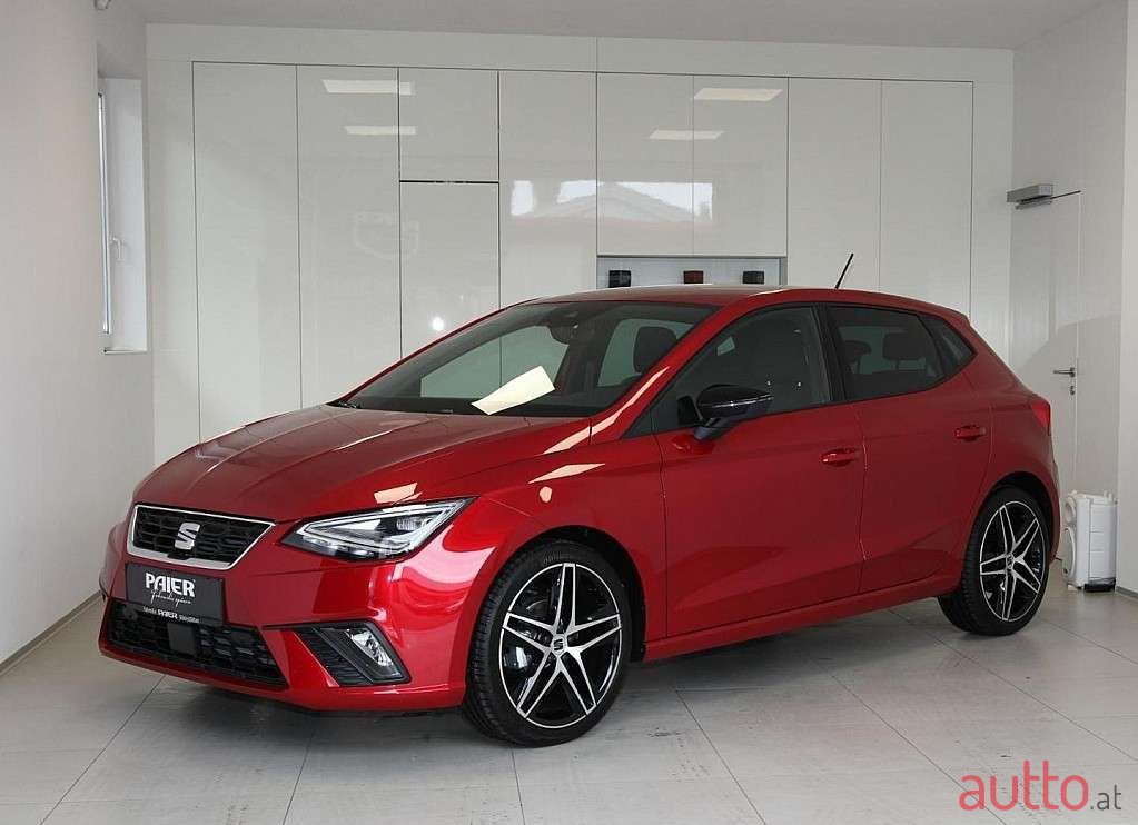 2023' SEAT Ibiza photo #2