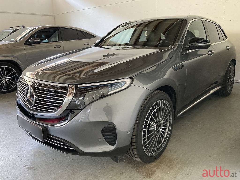 2020' Mercedes-Benz EQC photo #6