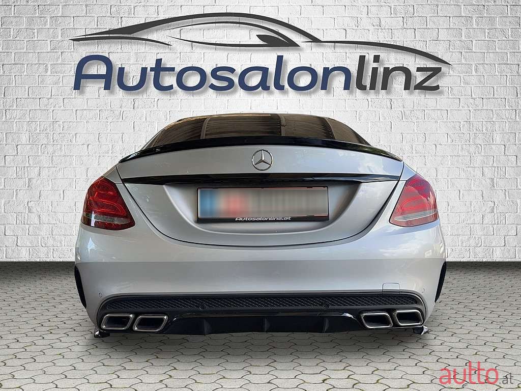 2017' Mercedes-Benz C-Klasse photo #2