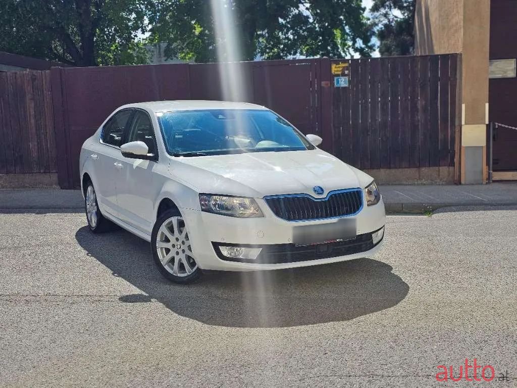 2014' Skoda Octavia photo #2