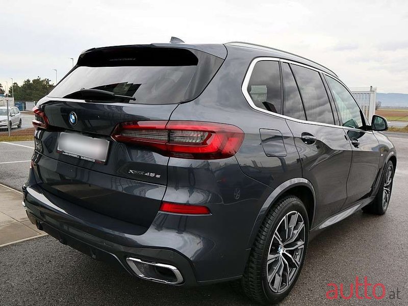 2020' BMW X5 photo #4