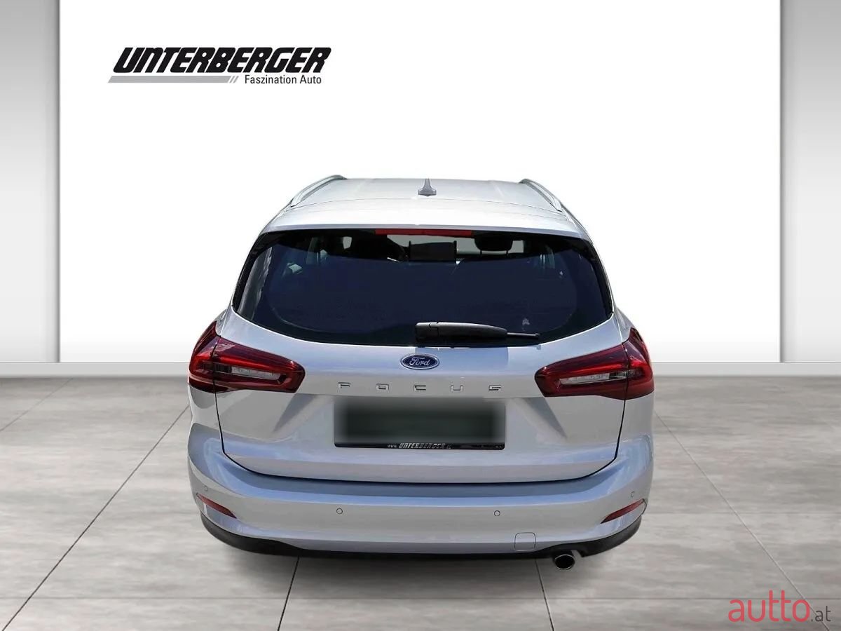 2024' Ford Focus photo #5
