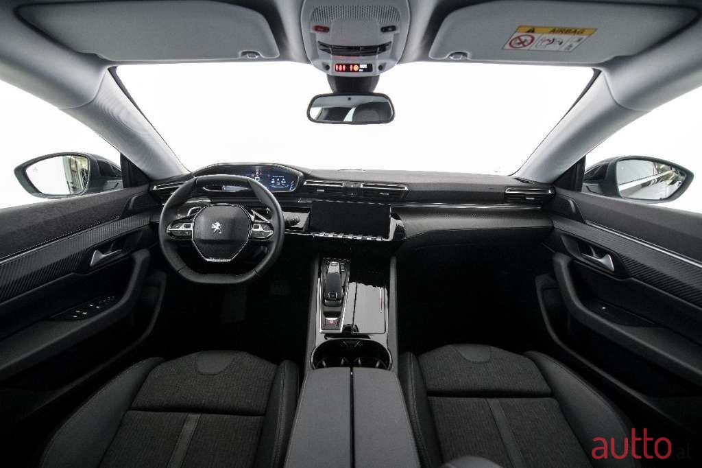 2021' Peugeot 508 photo #5