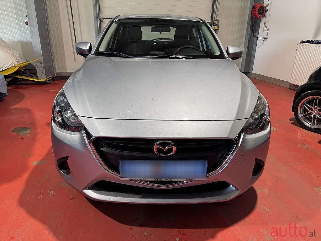 2017' Mazda Mazda2 photo #2