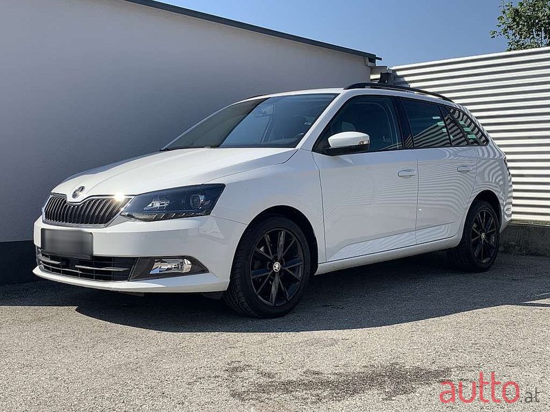 2017' Skoda Fabia photo #1