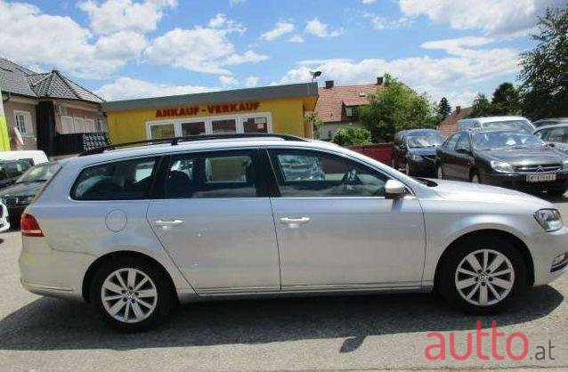 2015' Volkswagen Passat photo #1