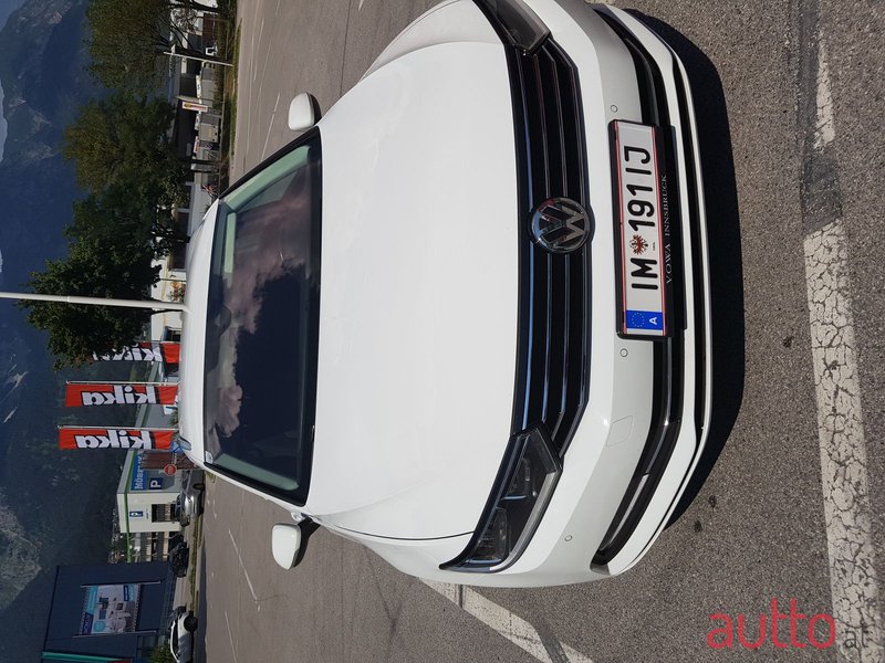2015' Volkswagen Passat B6 photo #1