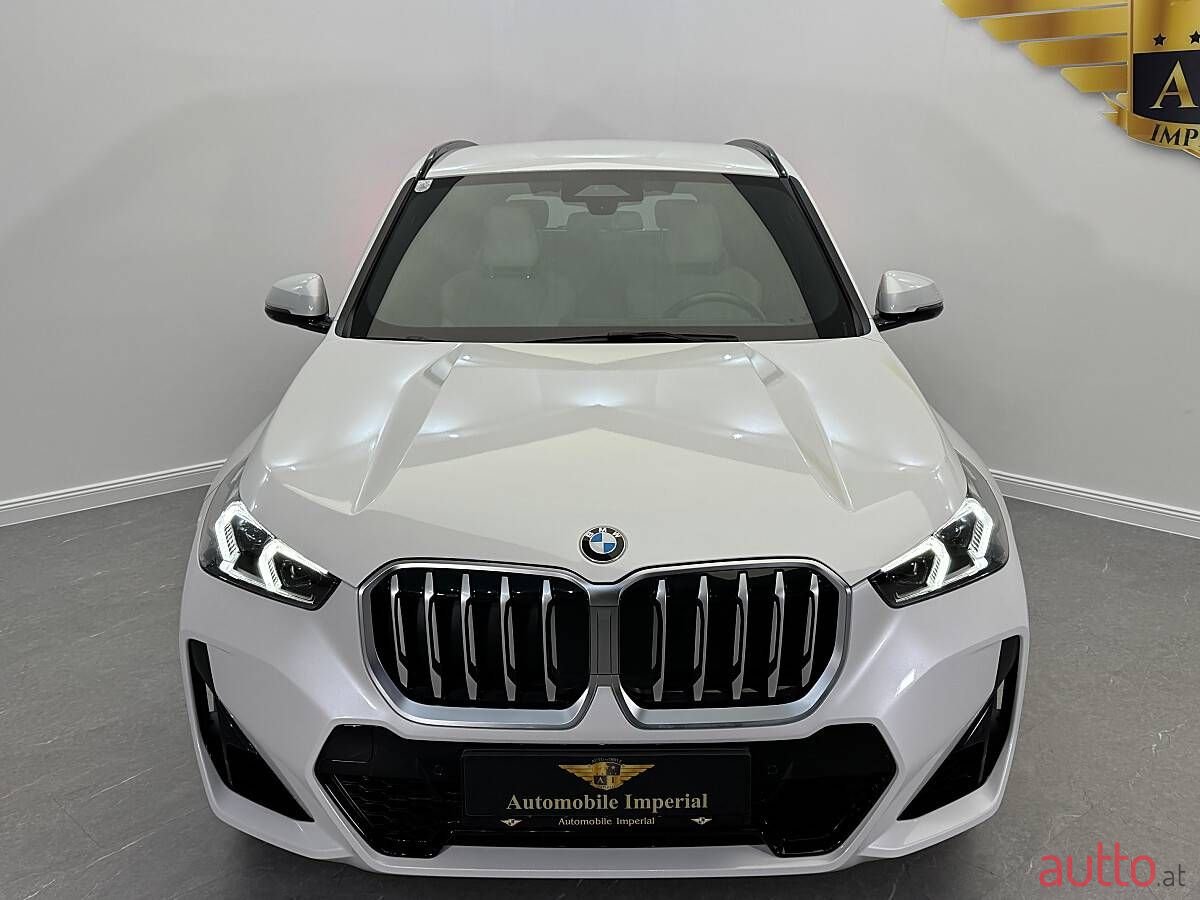 2023' BMW X1 photo #5
