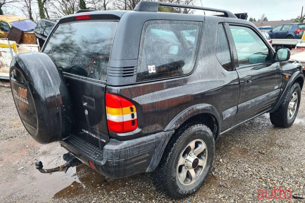 2000' Opel Frontera photo #5