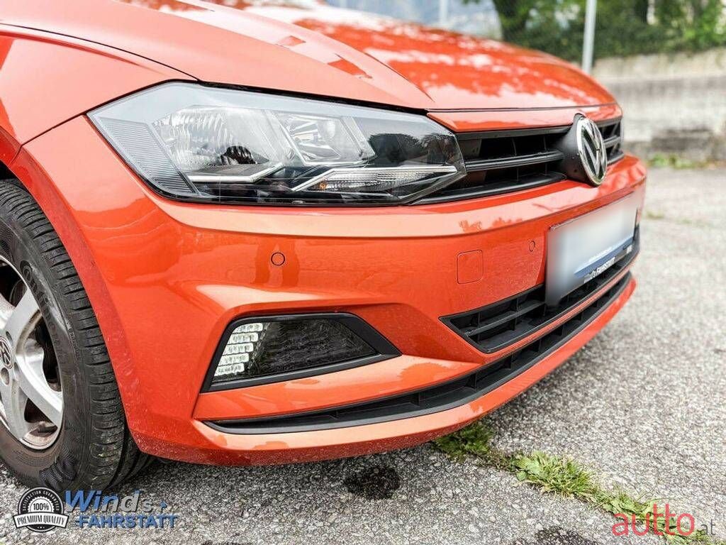 2018' Volkswagen Polo photo #4