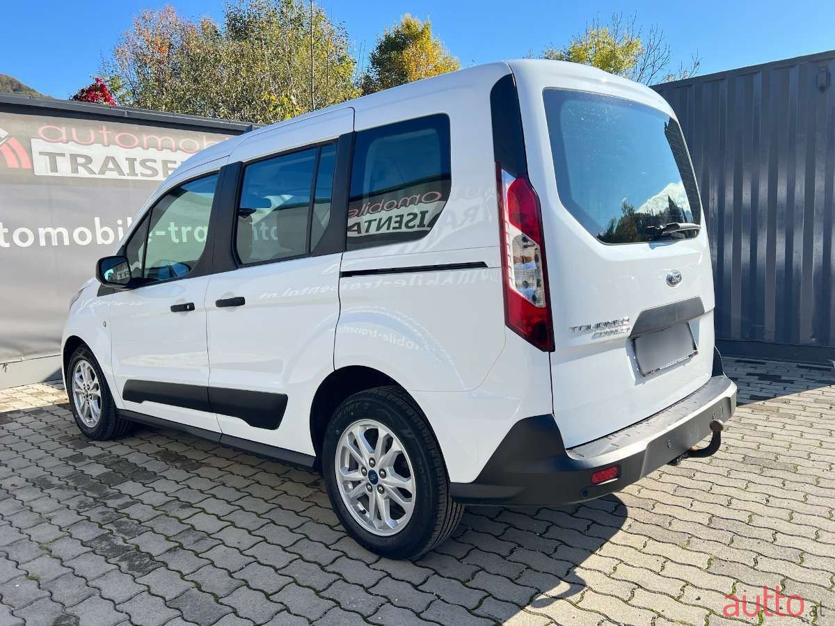 2021' Ford Tourneo photo #6