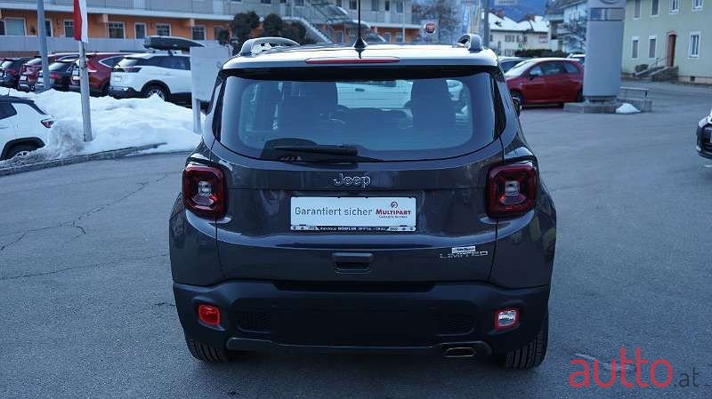 2019' Jeep Renegade photo #5