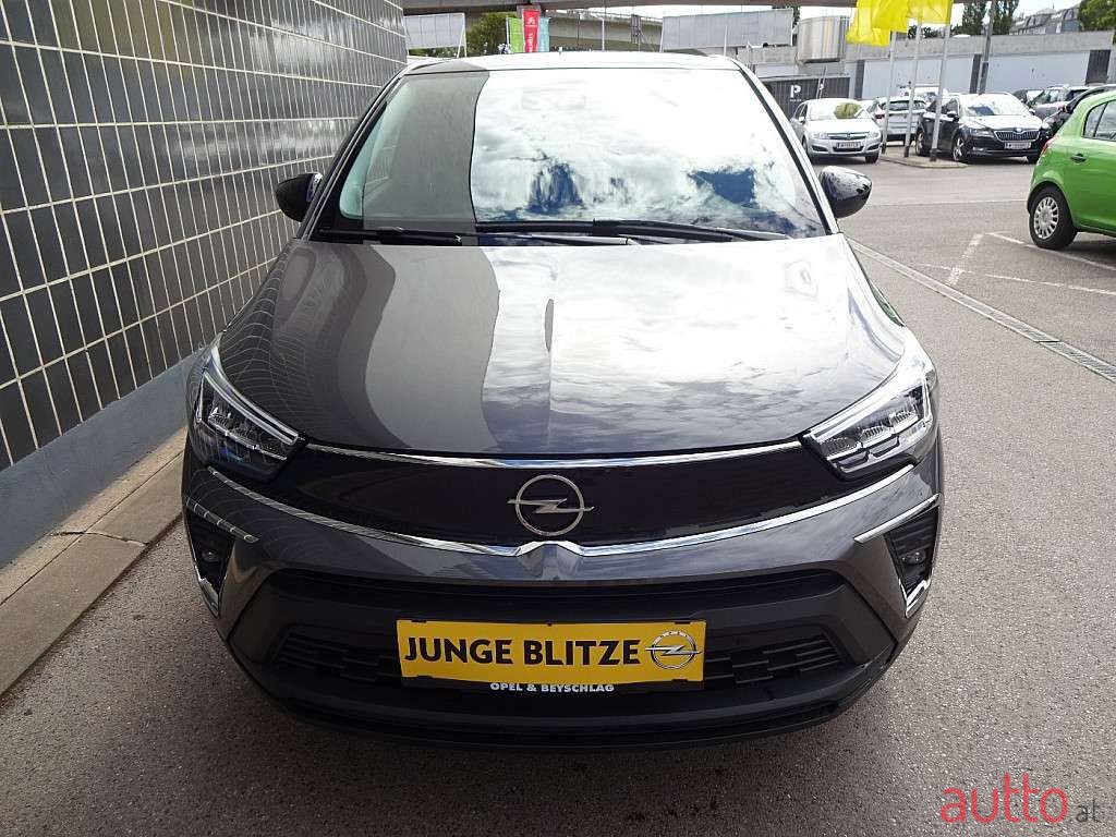 2021' Opel Crossland photo #2