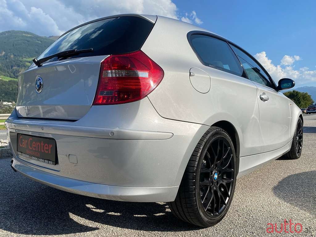 2009' BMW 1Er-Reihe photo #6